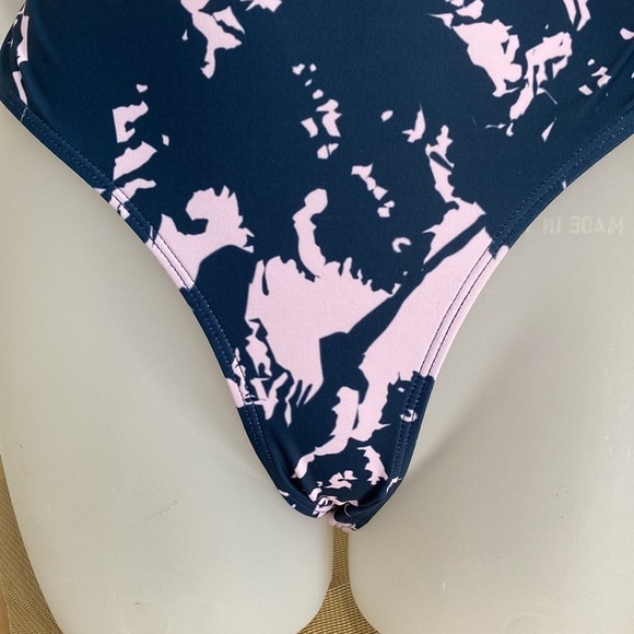 Size M 2-piece sexy monokini swimsuit bathing suit multi color NEW Bikini top - Picture 3 of 15